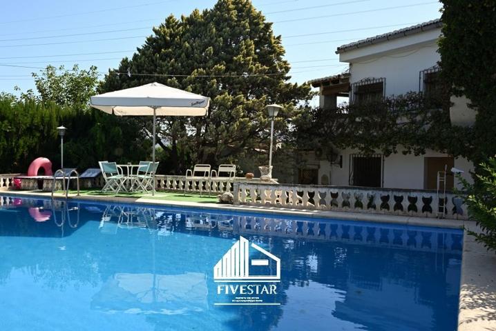 Villa En venta en Xàtiva photo 0