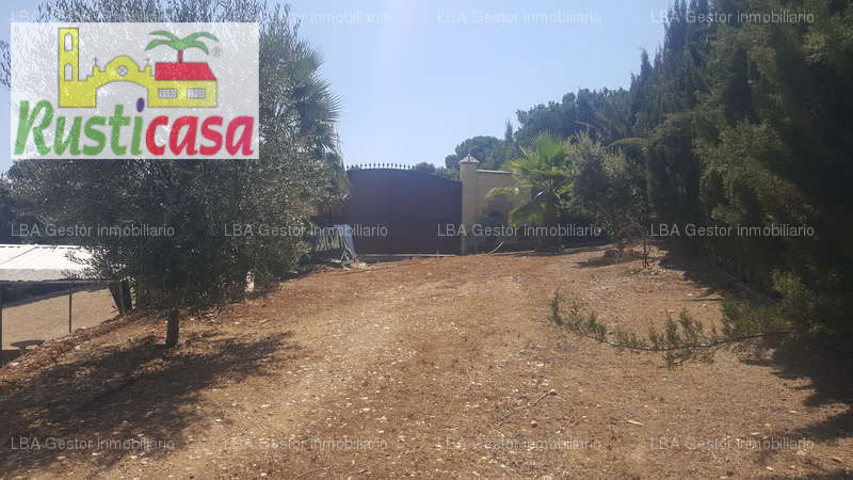 PARCELA EN URBANIZACIÓN PRIVADA photo 0