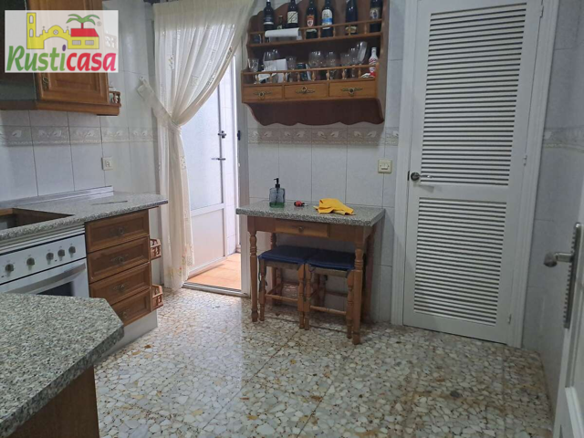 Piso de tres habitaciones. photo 0