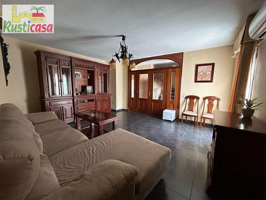 Casa en alquiler con opción de compra. photo 0
