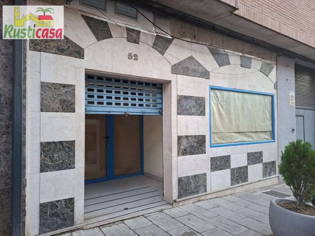 Local comercial. photo 0