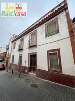 Amplia casa para reformar. photo 0