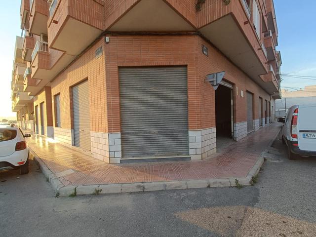 SE VENDE LOCAL EN ESQUINA EN SAN ISIDRO photo 0