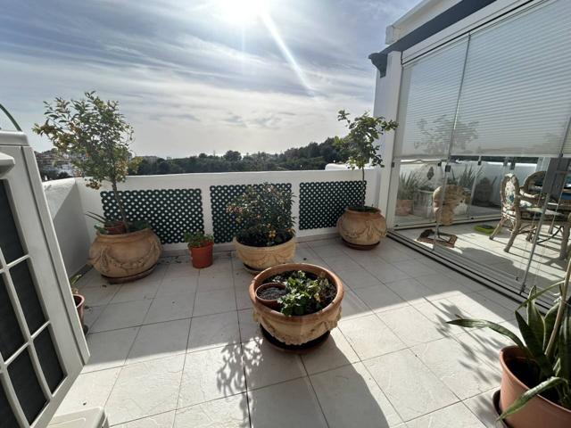 ATICO DE LUJO CON VISTAS AL MAR EN VENTA - EN ARROYO DE LA MIEL, BENALMADENA photo 0