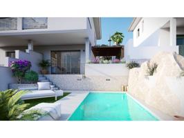 Fantástica casa pareada con vistas al mar y a unos minutos de la playa, Manilva, Puerto de la Duquesa photo 0