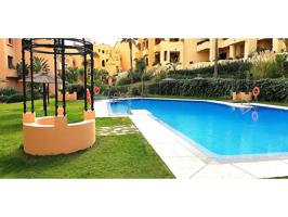 Apartamento en alquiler en urbanización privada en La Duquesa, Manilva photo 0