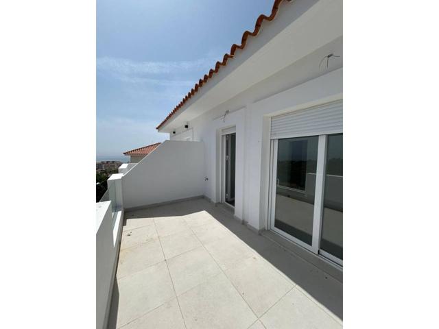 Adosada a estrenar con vistas al mar en Manilva Costa photo 0