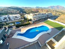 Precioso apartamento en venta en La Duquesa Golf, Manilva photo 0