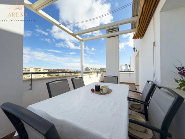 ATICO DE LUJO CON GRAN TERRAZA Y VISTAS AL MAR photo 0