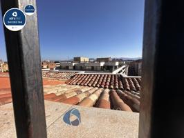  Ático En venta en Logroño photo 0