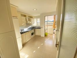 Piso de tres habitaciones y plaza de garaje en Alcalá de los Gazules photo 0