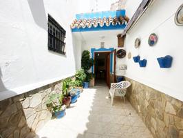 Espaciosa vivienda familiar con azotea privada, chimenea y patio – Calle San Sebastián, Alcalá de los Gazules photo 0