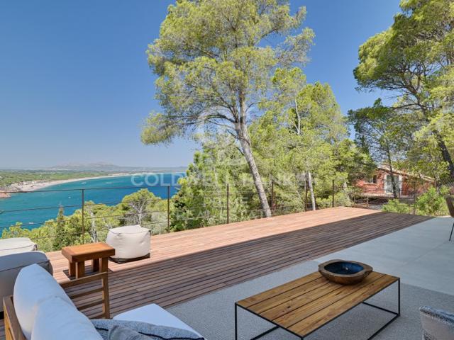 Villa En venta en Begur photo 0