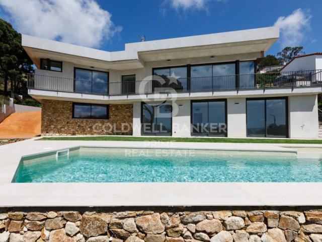 Casa En venta en Begur photo 0