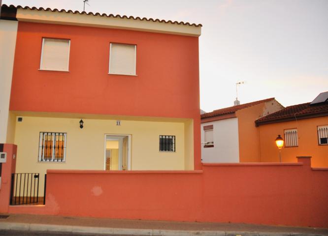 Unifamiliar Pareada En venta en Ayamonte photo 0