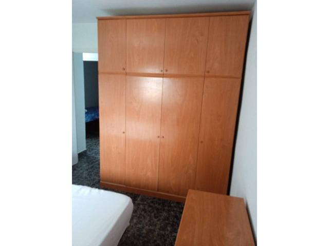 Se alquila habitación photo 0