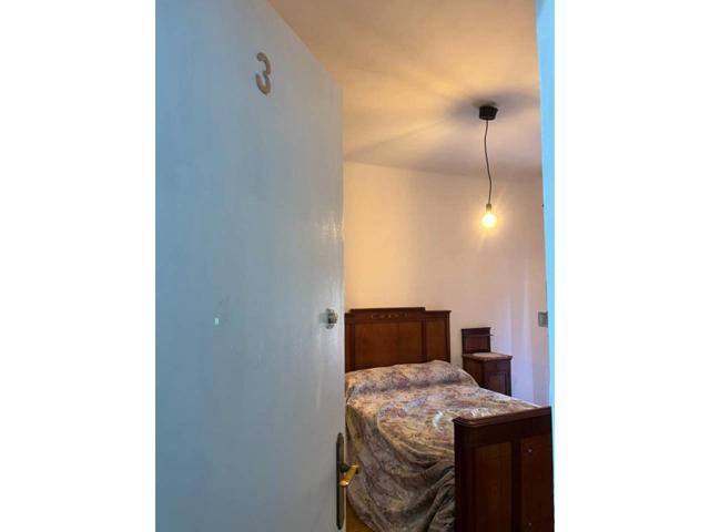 Se alquila habitación photo 0