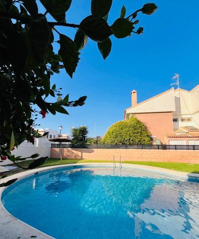 Bonita casa en playa San Juan photo 0