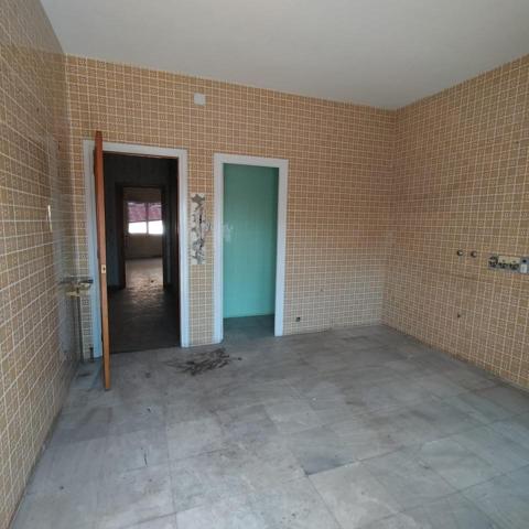 Local en venta en Benavente de 160 m2 photo 0