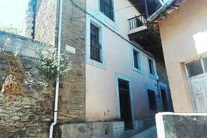 Casa - Chalet en venta en Ponferrada de 343 m2 photo 0