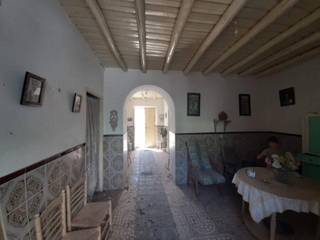 VIVIENDA UNIFAMILIAR PLANTA BAJA ( PARA REFORMAR) photo 0