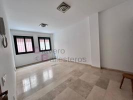 Piso En venta en Pardaleras, Badajoz photo 0