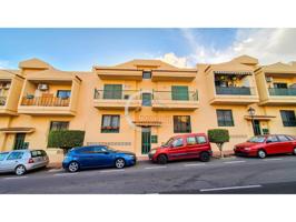 Piso de 3 habitaciones en Aldea Blanca photo 0