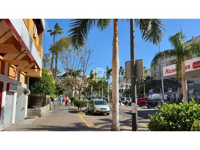LOCAL DE 71 M² CON POSIBILIDAD DE CONVERSIÓN A VIVIENDA EN LOS CRISTIANOS photo 0