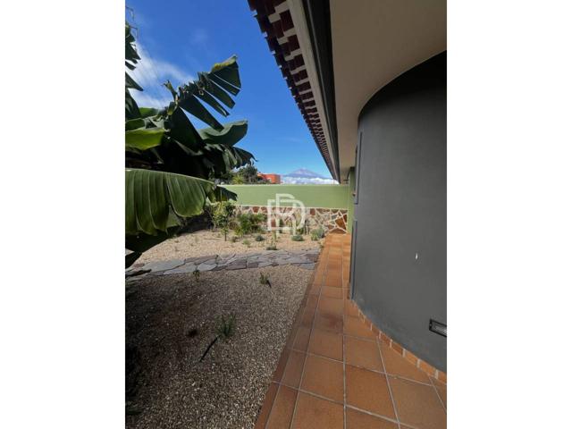 MARAVILLOSO CHALET ADOSADO EN SANTA ÚRSULA photo 0