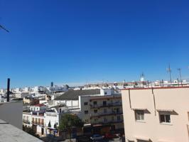 Venta de piso en Sevilla Capital -PIO XII ( HUERTA DEL HIERRO ) photo 0