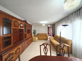 Piso En venta en Rosas photo 0