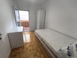 Piso En alquiler en Canillejas photo 0