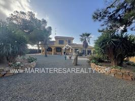 Chalet independiente con jardín en urbanización, en Pozo Estrecho, Cartagena. photo 0