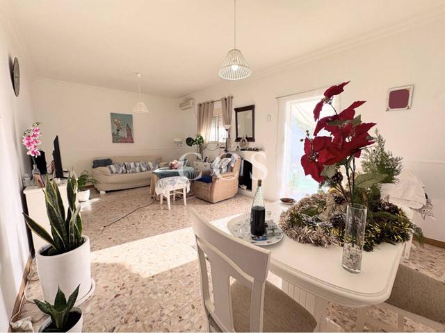 Casa en venta en Trajano, Utrera, Sevilla photo 0