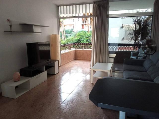 Piso en venta en Playa del Inglés photo 0
