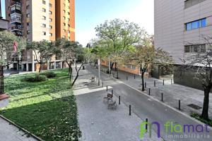 Piso en venta en Carrer de Lima photo 0