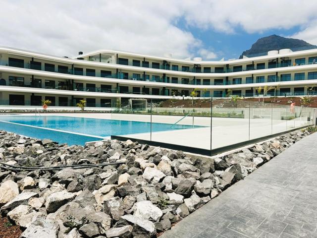 EN VENTA – APARTAMENTO DE LUJO EN COSTA ADEJE, TENERIFE photo 0