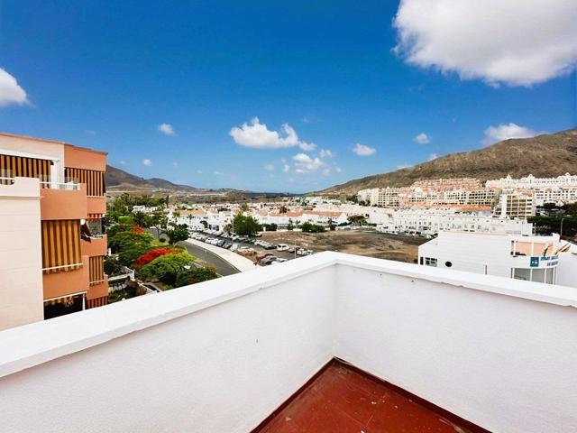 ATICO DUPLEX EN EL CENTRO DE LOS CRISTIANOS CON VISTAS AL MAR photo 0