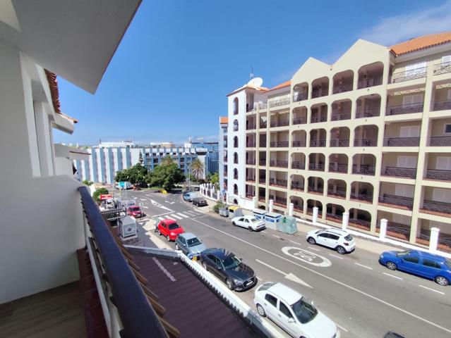 Encantador Apartamento en Los Cristianos con Licencia Vacacional – Ideal para Inversión photo 0