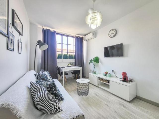 Apartamento en venta en el corazón de Los Cristianos photo 0