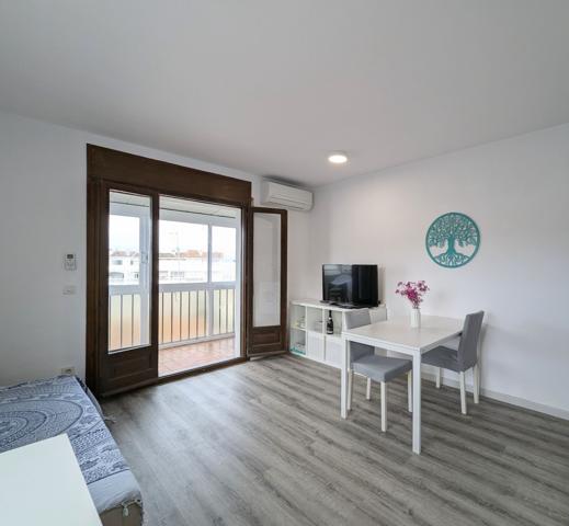 Piso En venta en Castelló d'Empúries photo 0