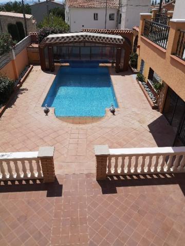 Villa En venta en Roses photo 0