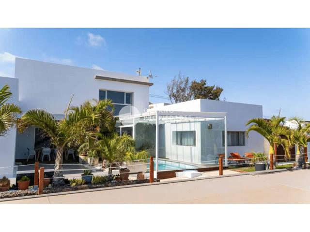 Villa en La Asomada con fantásticas vistas photo 0