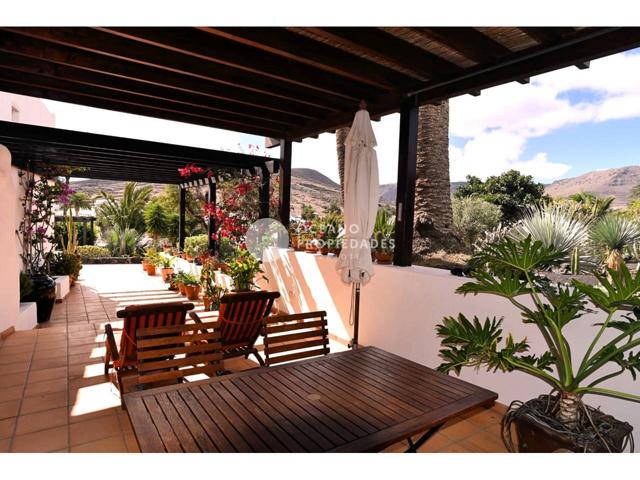 Casa unica en el encantador pueblo de Haria photo 0