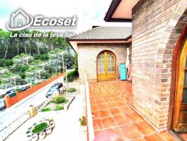 Vivienda Exclusiva en una de las Mejores Urbanizaciones de Cervelló photo 0