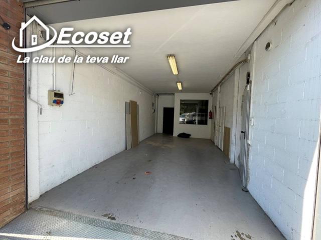 Local en alquiler en Vallirana photo 0