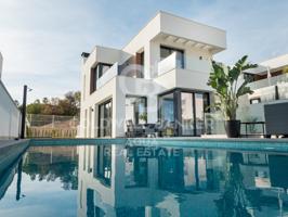 Villa En venta en Finestrat photo 0