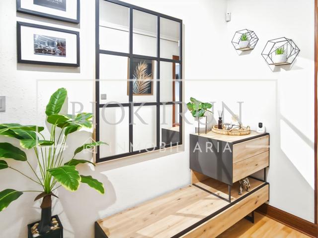 IMPECABLE Y PRECIOSO PISO EN ANAKA (Irún) photo 0