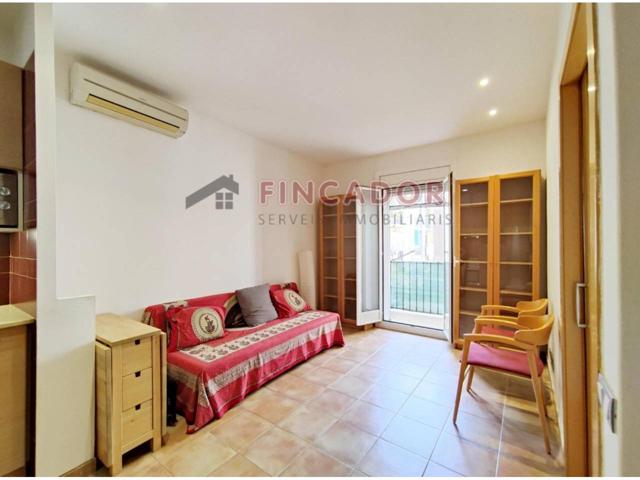 Piso en venta en El Poble-sec(08004) photo 0