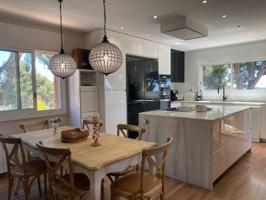 Chalet unifamiliar en venta en Can Roca-Muntanyeta photo 0